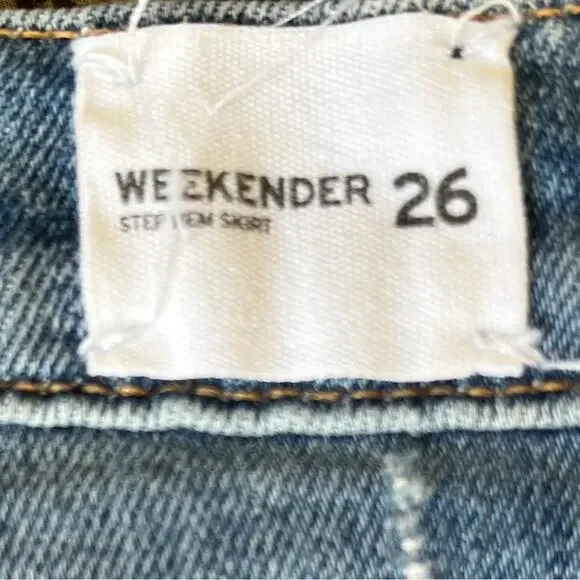 Hudson Weekender Step Hem Distressed Jean Mini Skirt size 26 - Picture 8 of 9